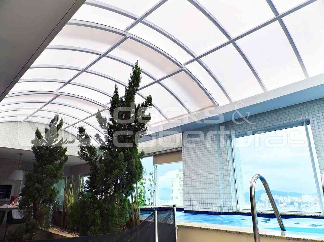 Cobertura Retrátil Para Terraço em Camboriú - SC / Ville DC