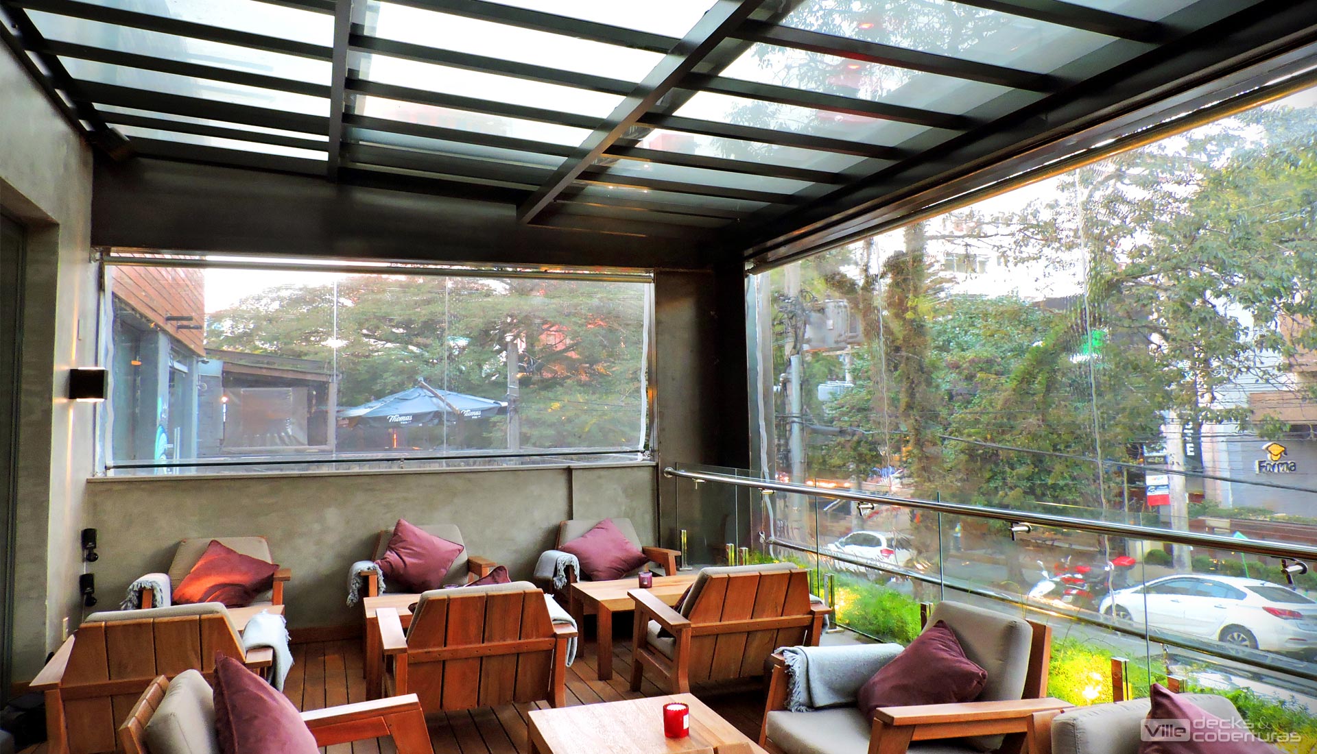 Cobertura Retrátil Para Restaurantes